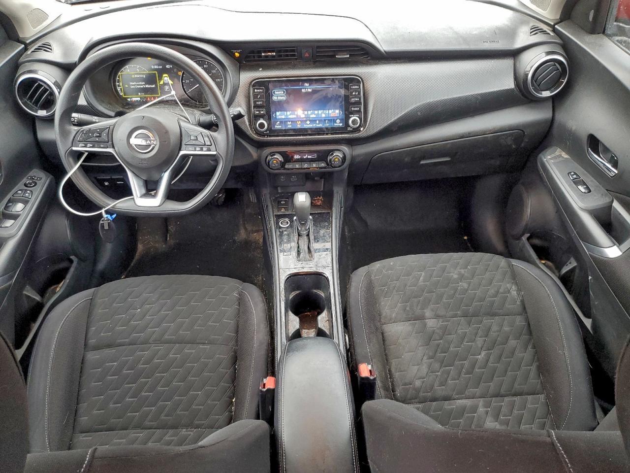 2022 NISSAN KICKS