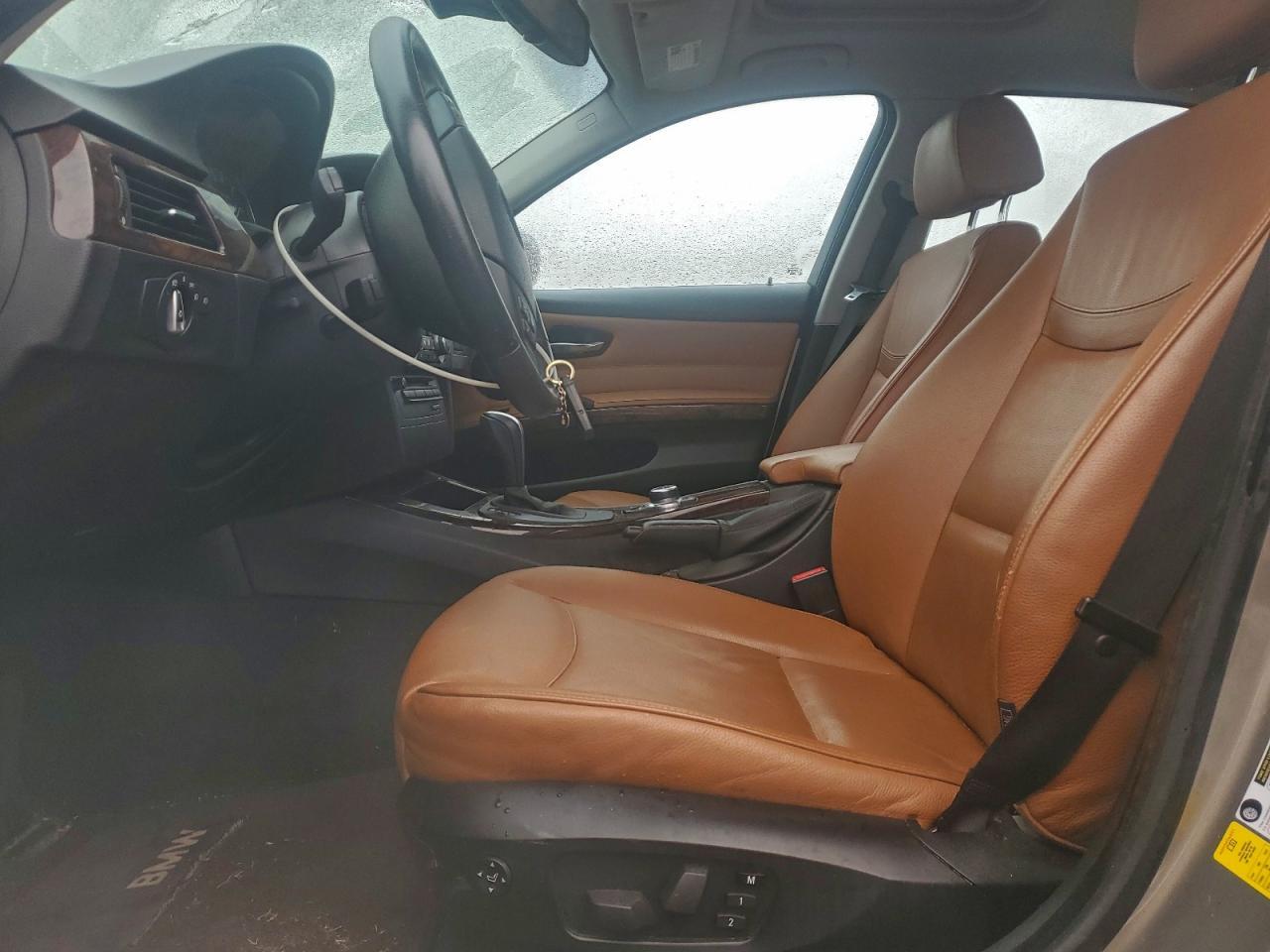 2010 BMW 3 SERIES