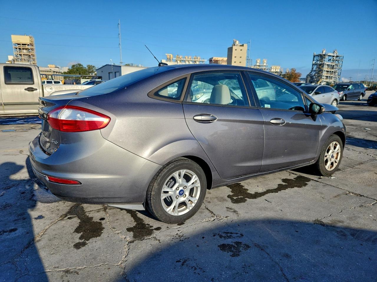 2014 FORD Fiesta