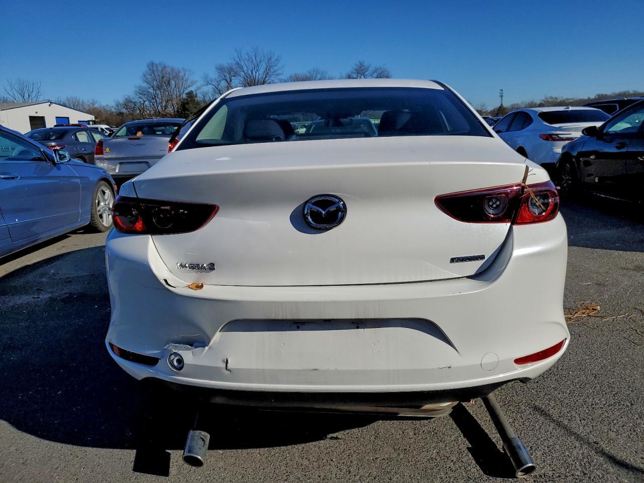 2021 MAZDA 3