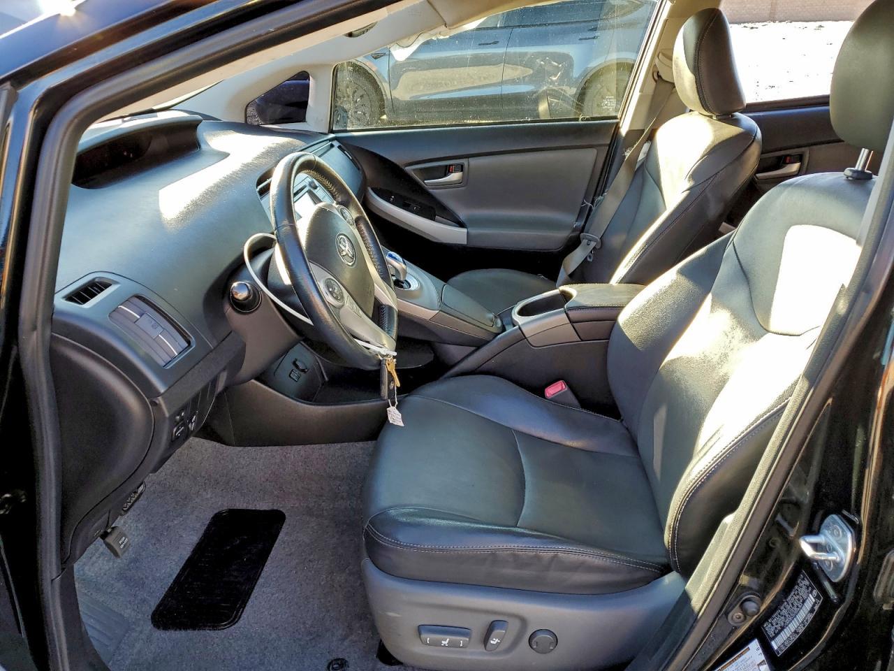 2012 TOYOTA PRIUS