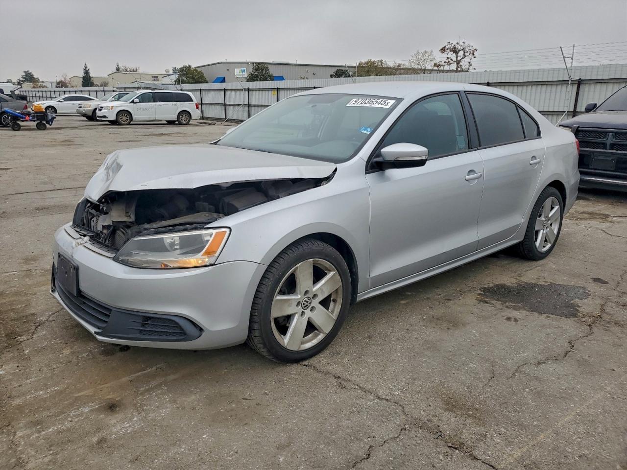 2012 VOLKSWAGEN JETTA