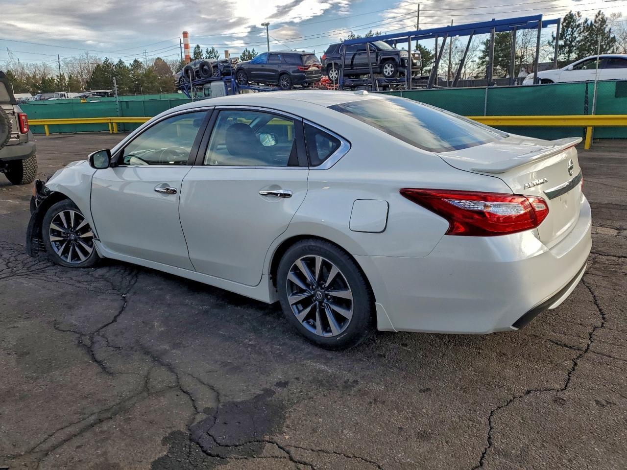 2017 NISSAN ALTIMA
