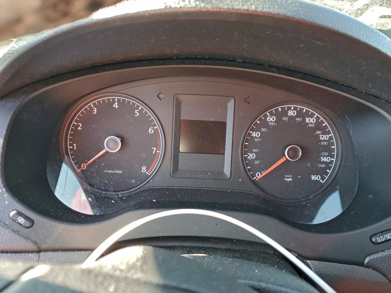 2011 VOLKSWAGEN JETTA