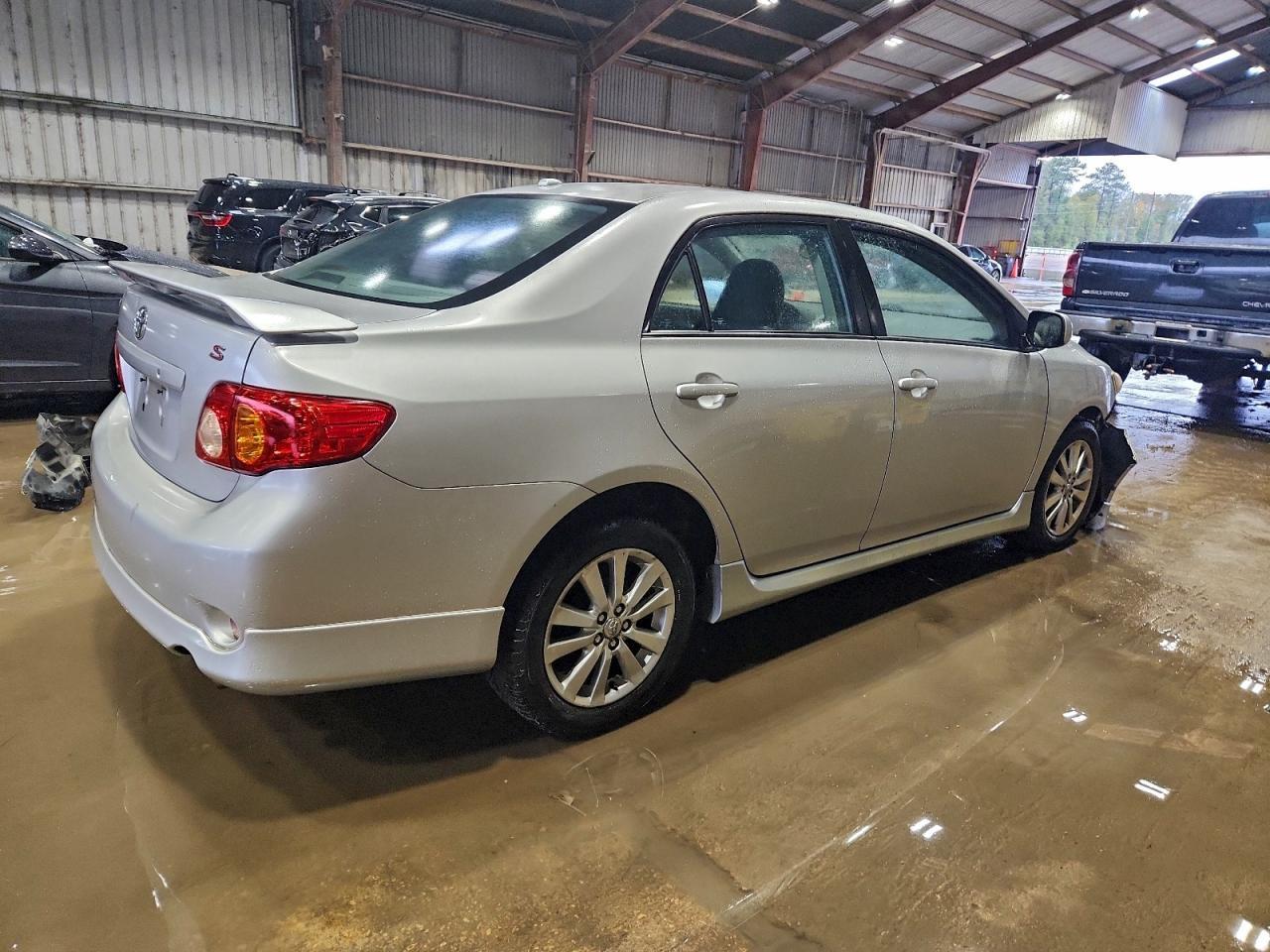 2010 TOYOTA COROLLA