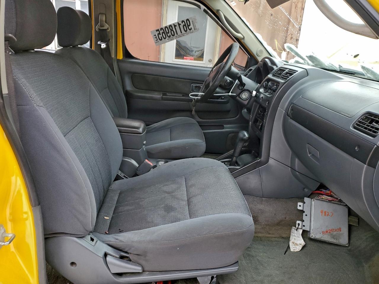 2002 NISSAN Frontier
