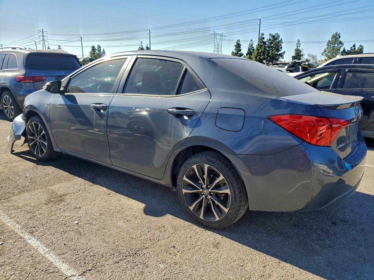 2018 TOYOTA COROLLA