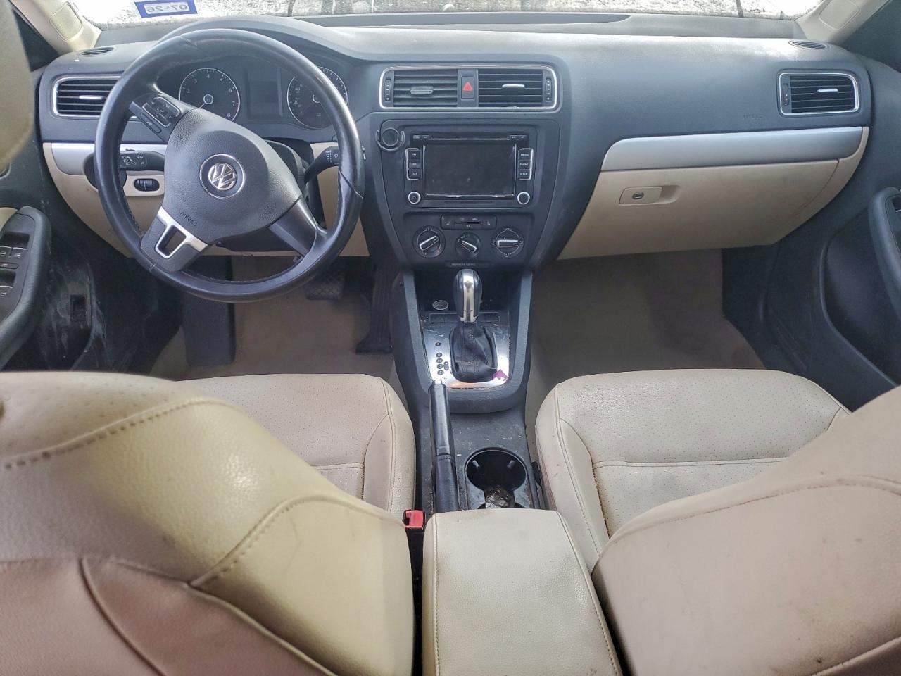 2013 VOLKSWAGEN JETTA