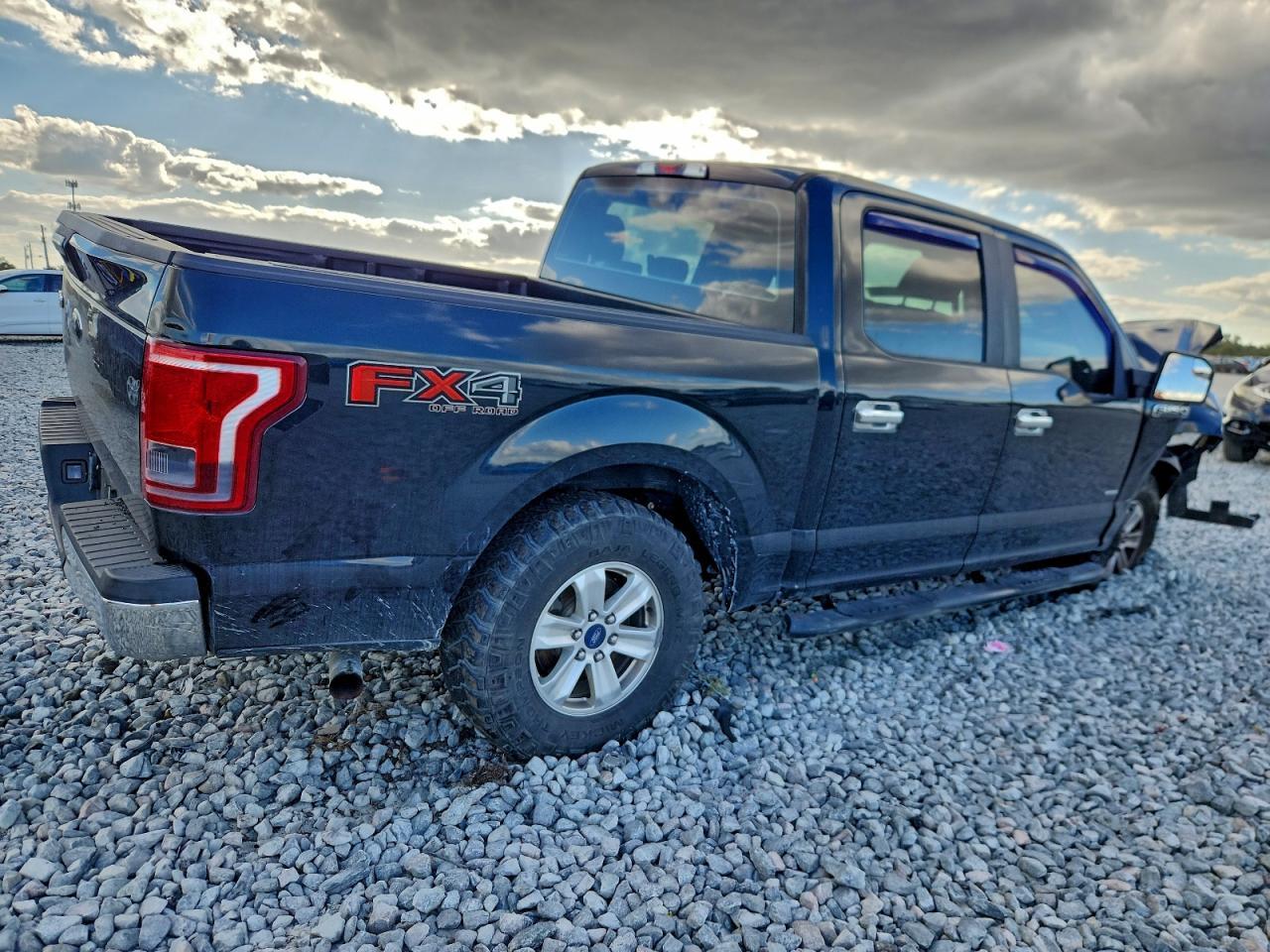 2015 FORD F-150