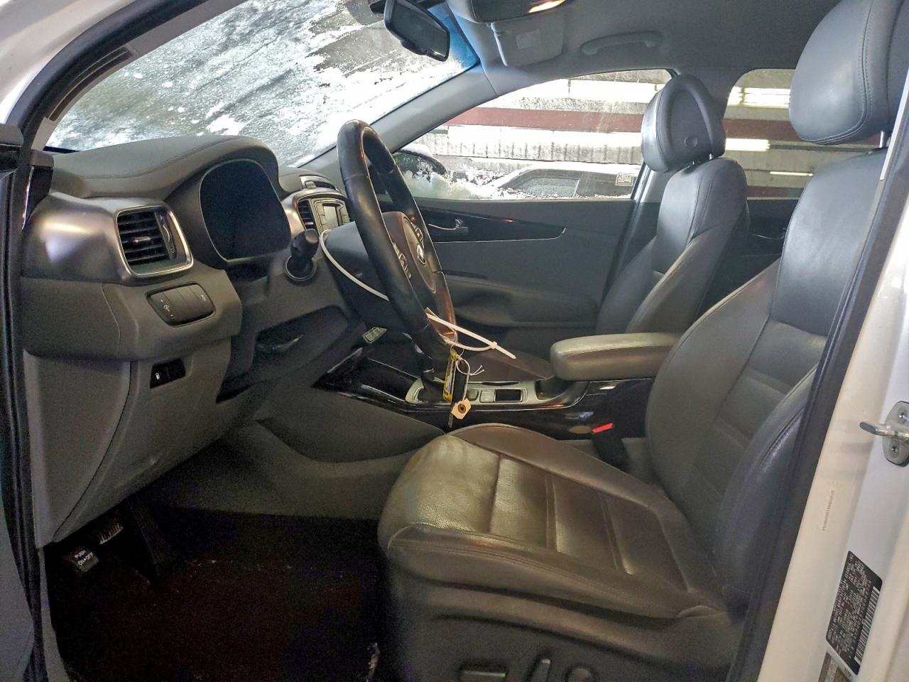 2016 KIA SORENTO