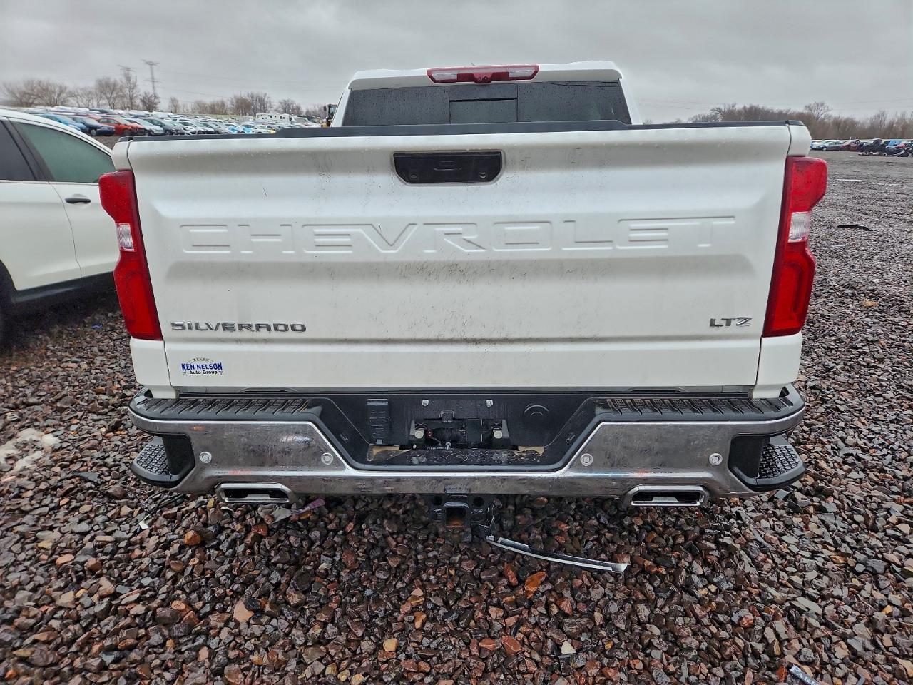 2025 CHEVROLET Silverado