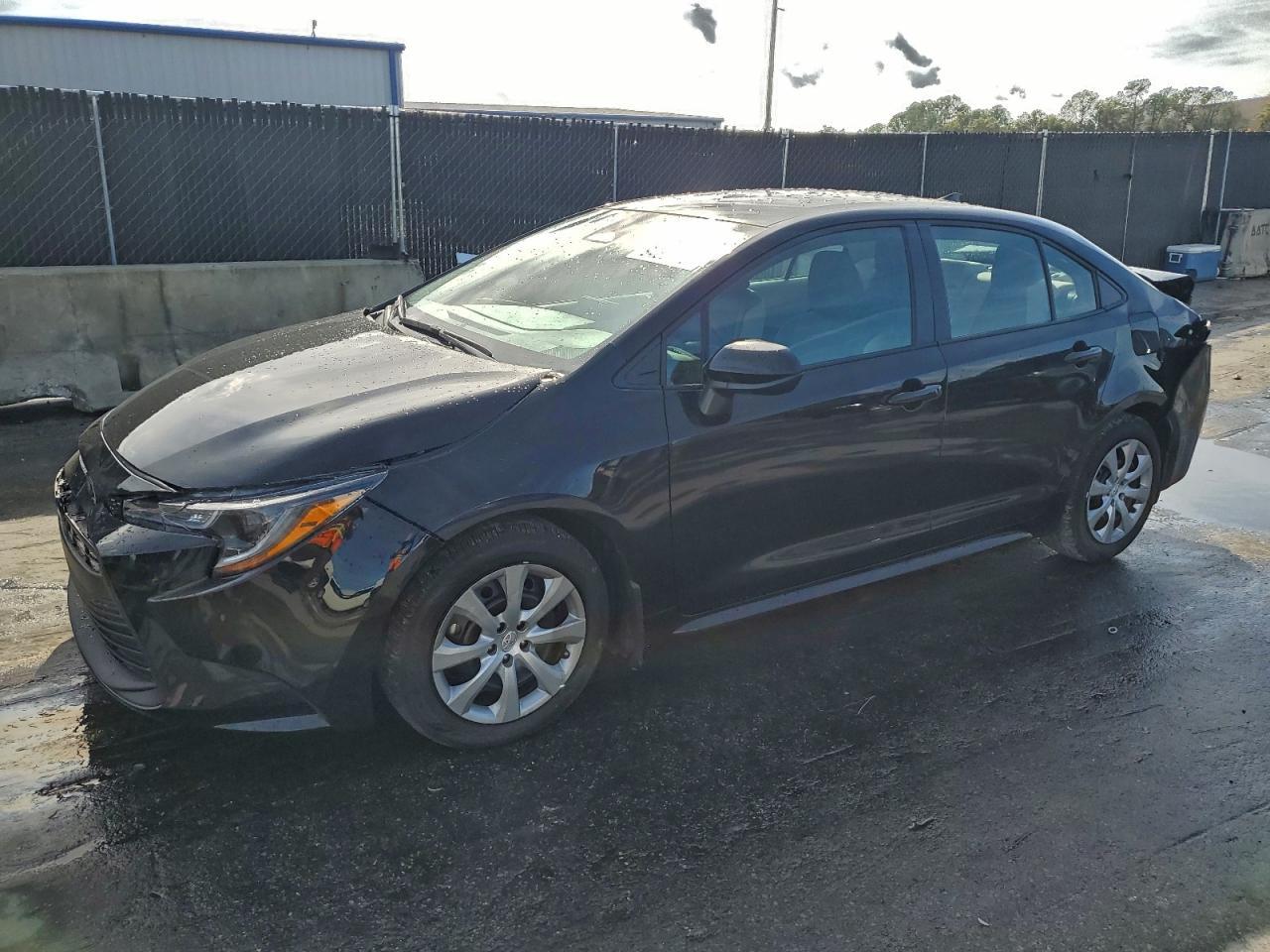 2025 TOYOTA COROLLA
