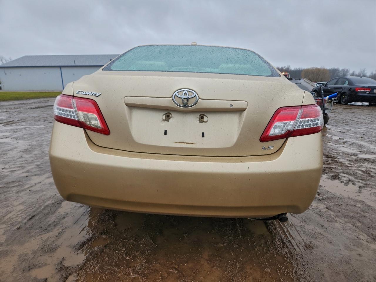 2010 TOYOTA CAMRY