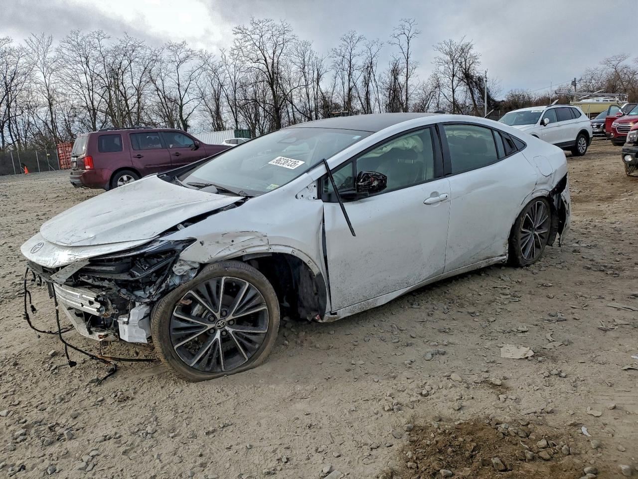2024 TOYOTA PRIUS