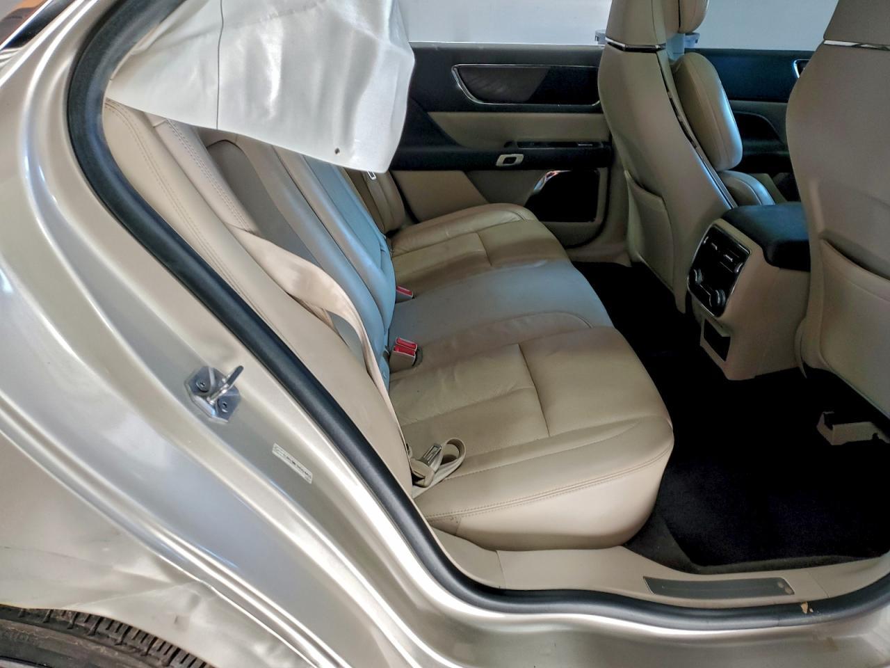 2017 LINCOLN Continental