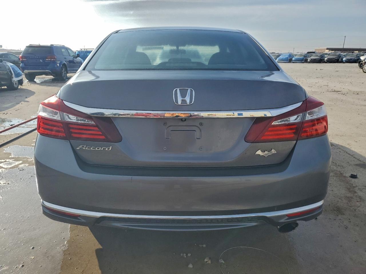 2016 HONDA ACCORD