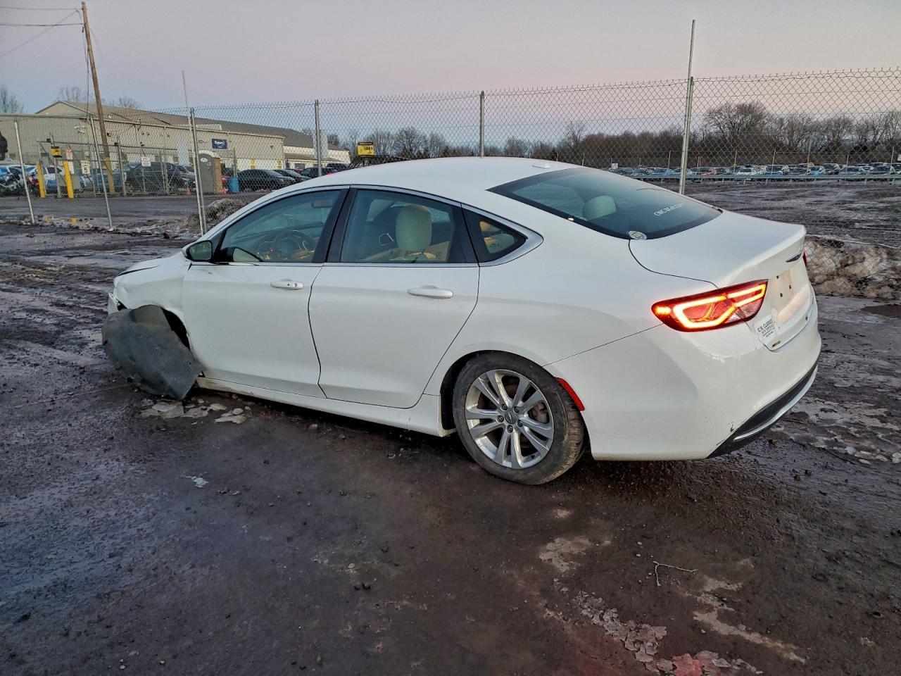 2015 CHRYSLER 200