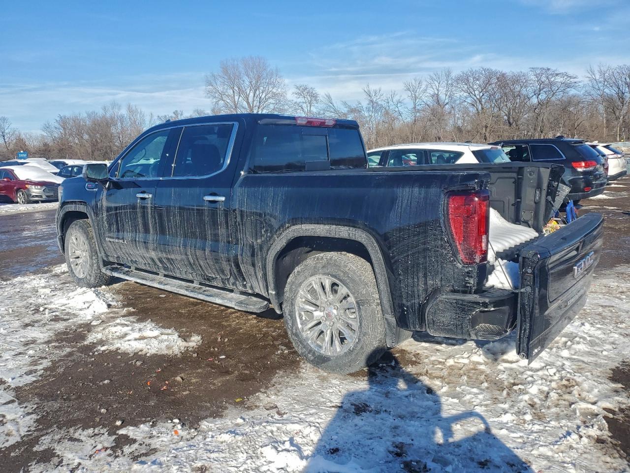 2025 GMC Sierra