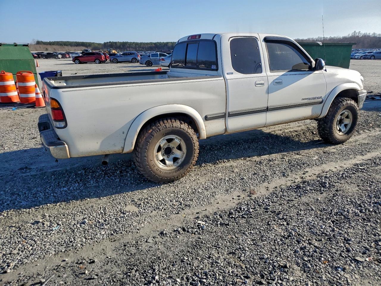 2002 TOYOTA TUNDRA