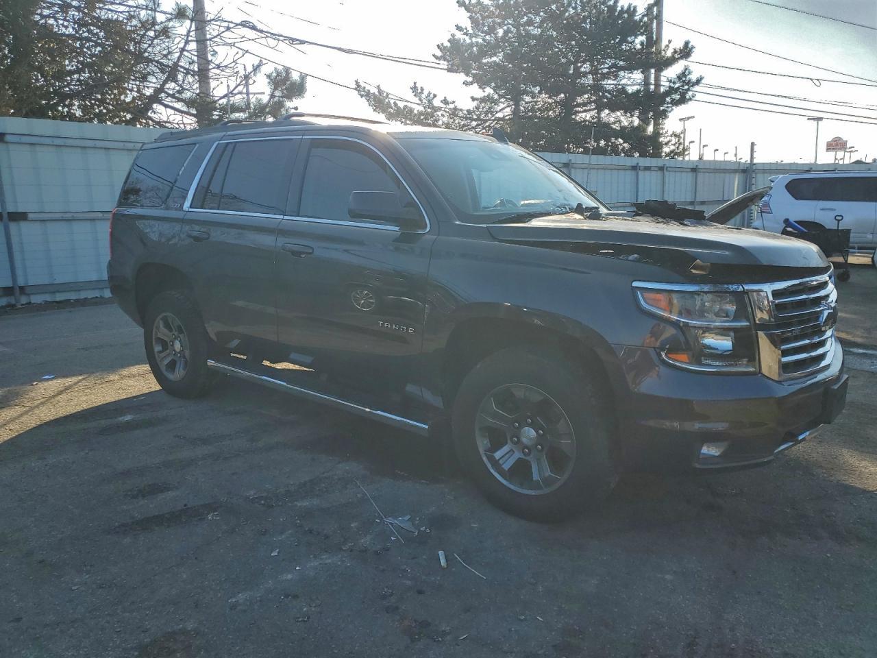 2016 CHEVROLET Tahoe