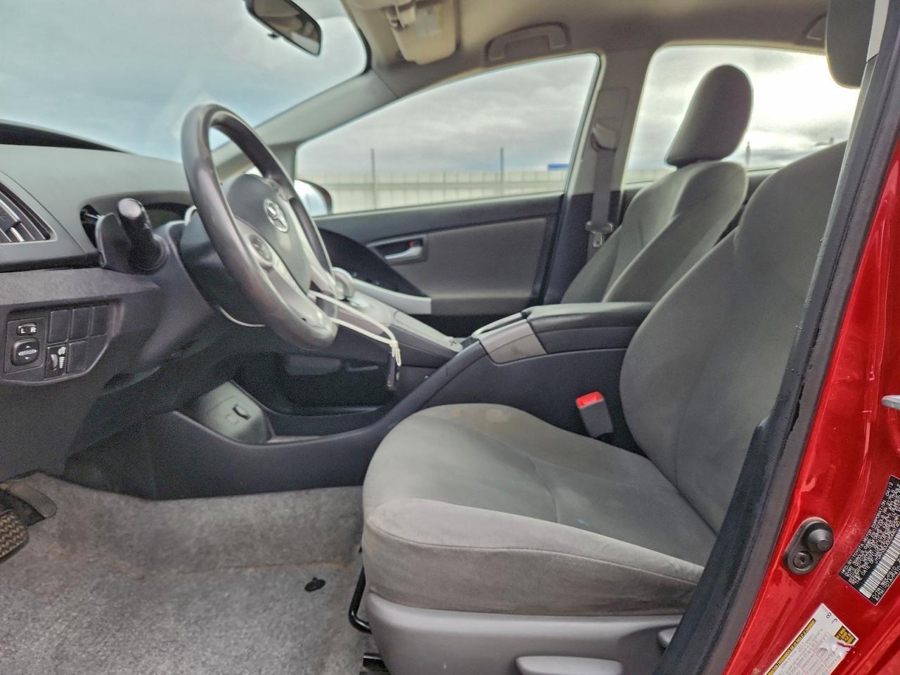 2012 TOYOTA PRIUS