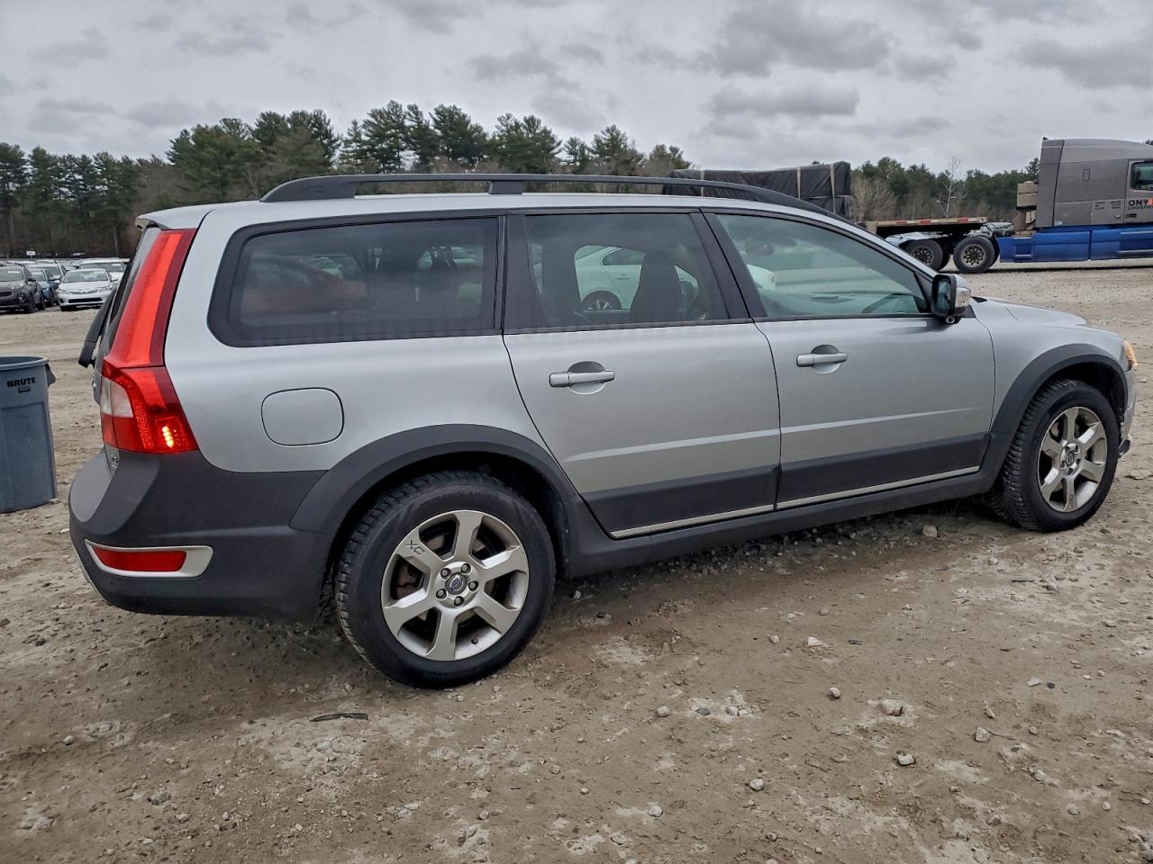2009 VOLVO XC70