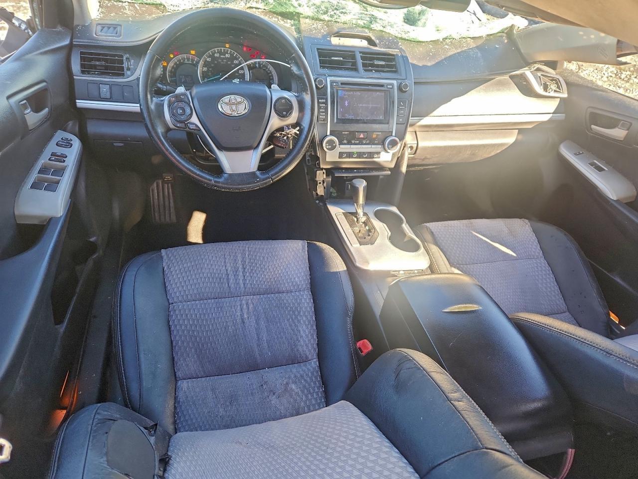 2012 TOYOTA CAMRY