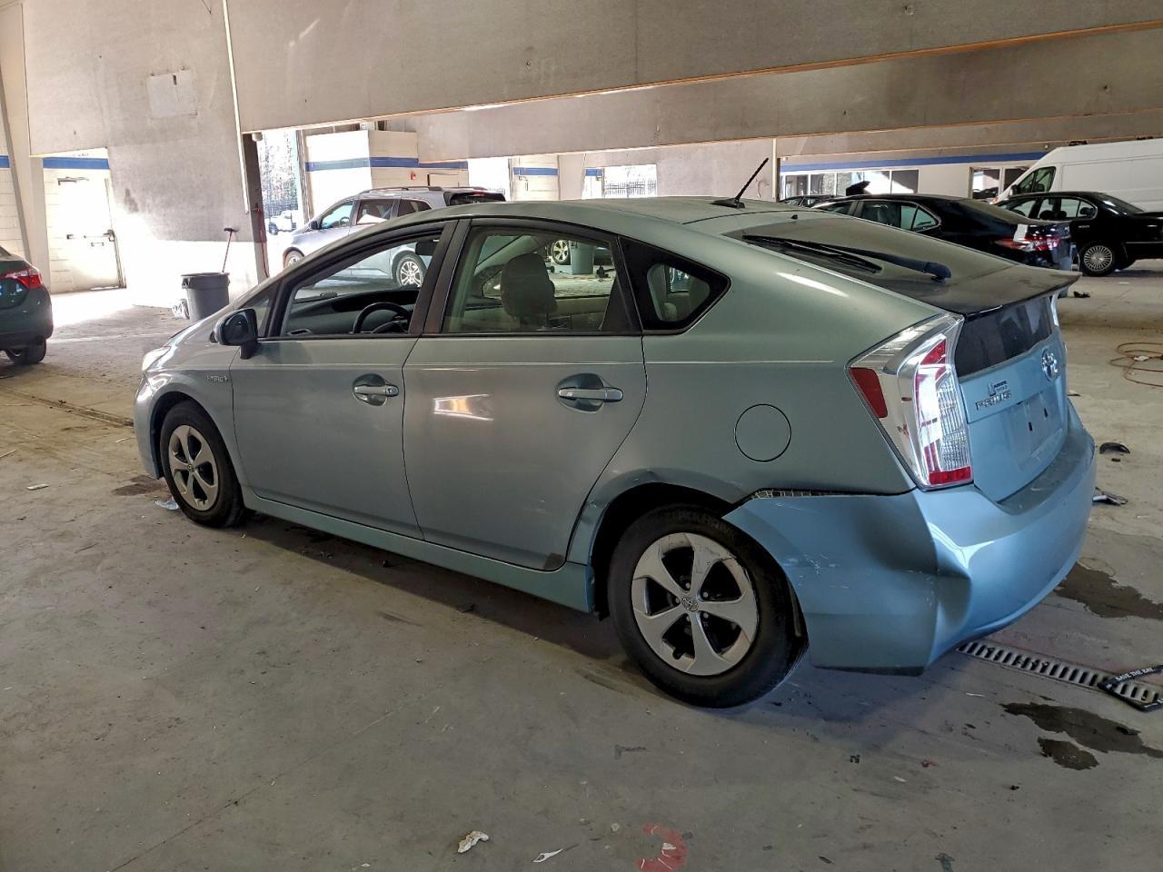 2015 TOYOTA PRIUS