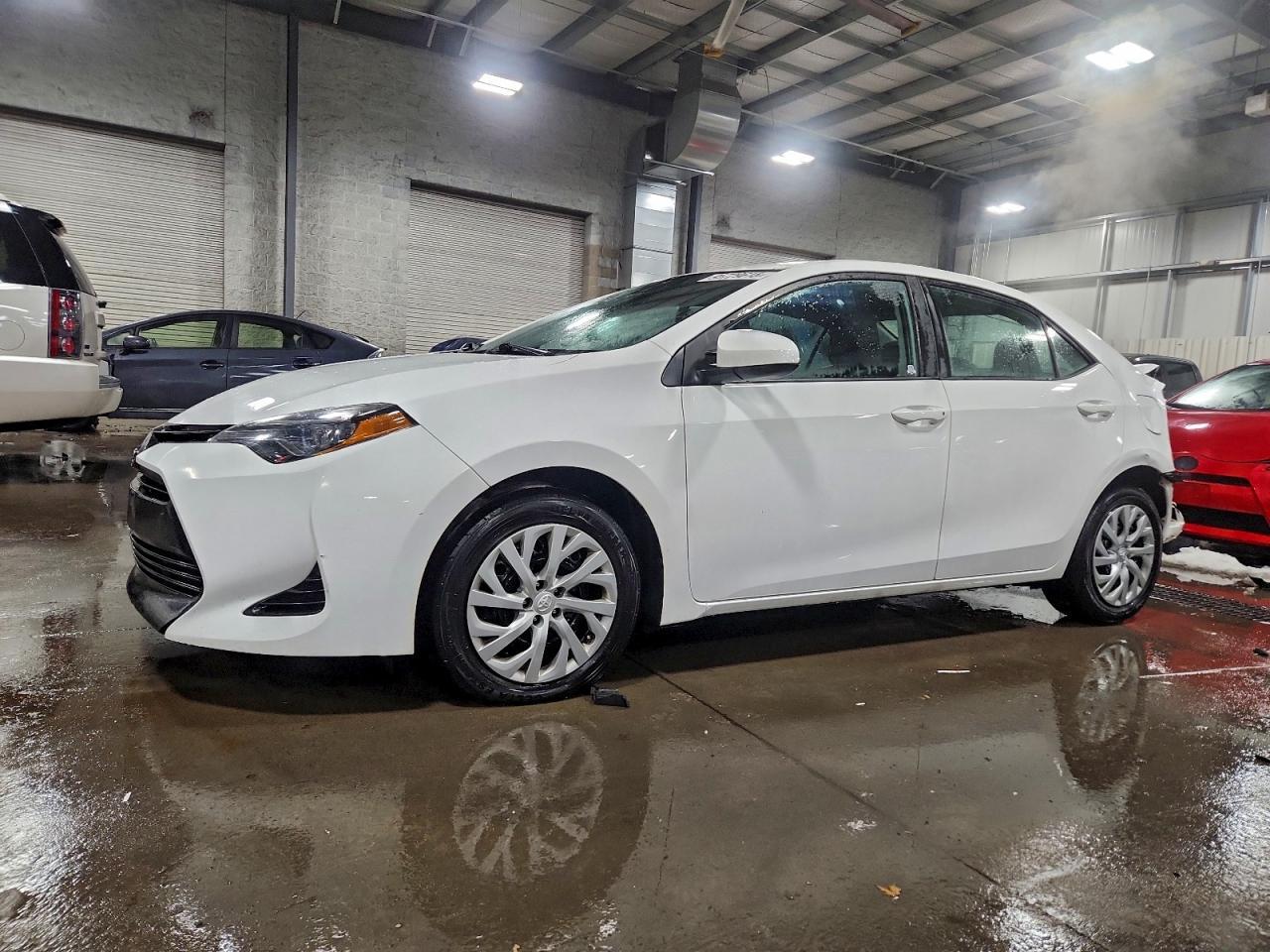 2018 TOYOTA COROLLA