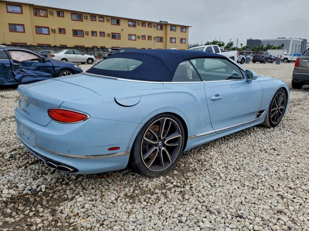 2022 BENTLEY Continental