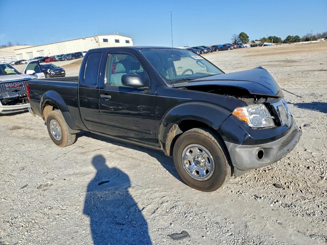 2015 NISSAN Frontier