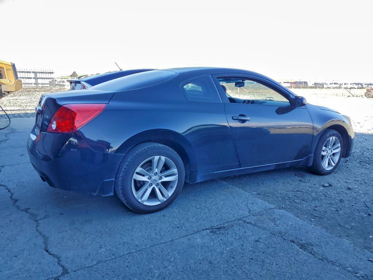 2012 NISSAN ALTIMA