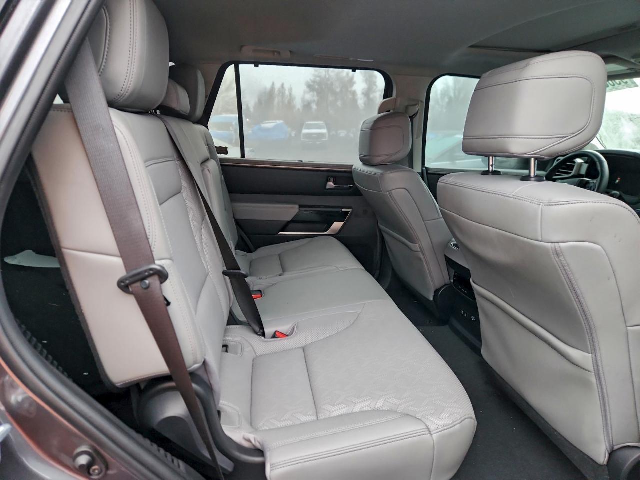 2023 TOYOTA Sequoia