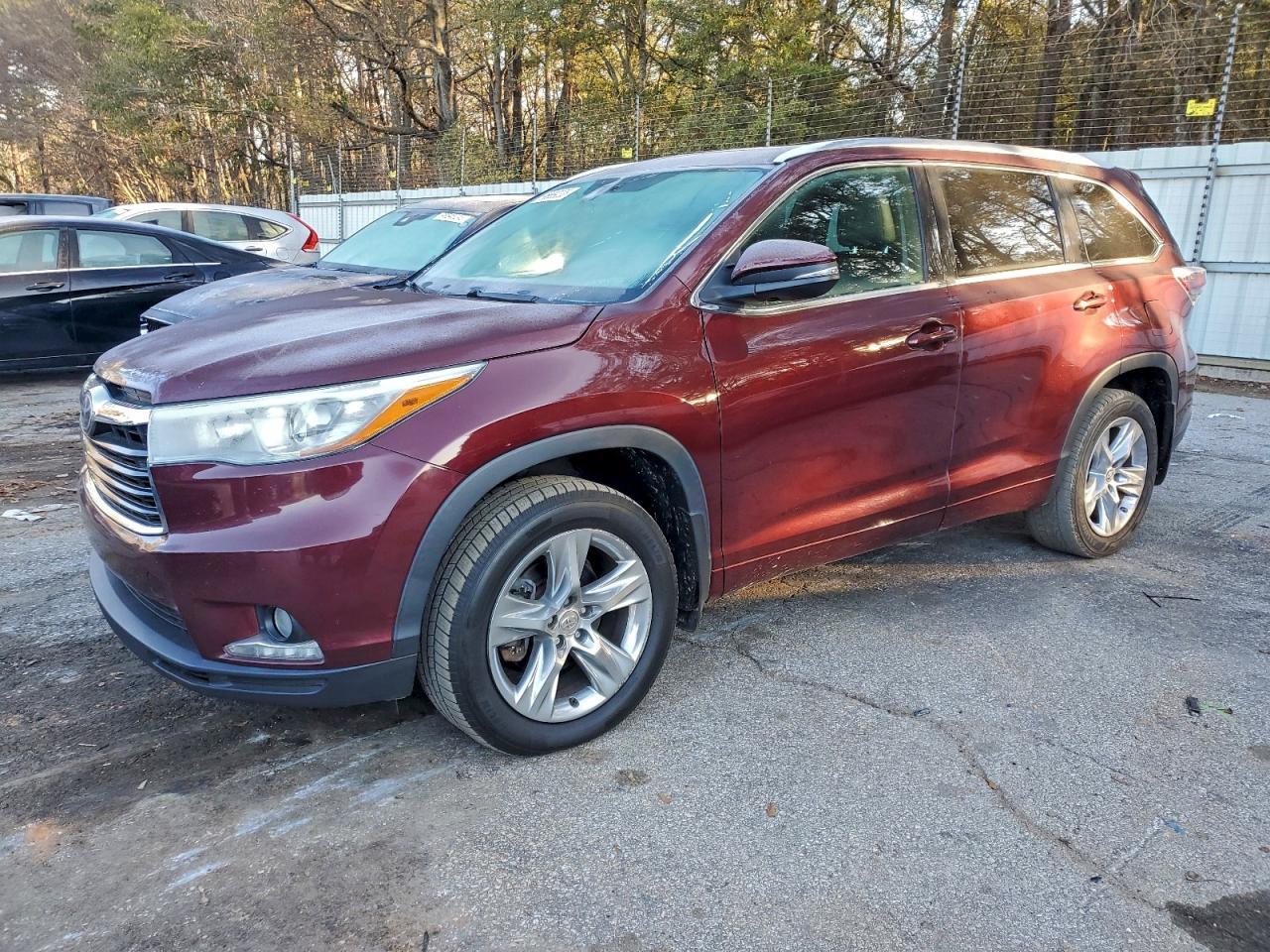 2014 TOYOTA HIGHLANDER