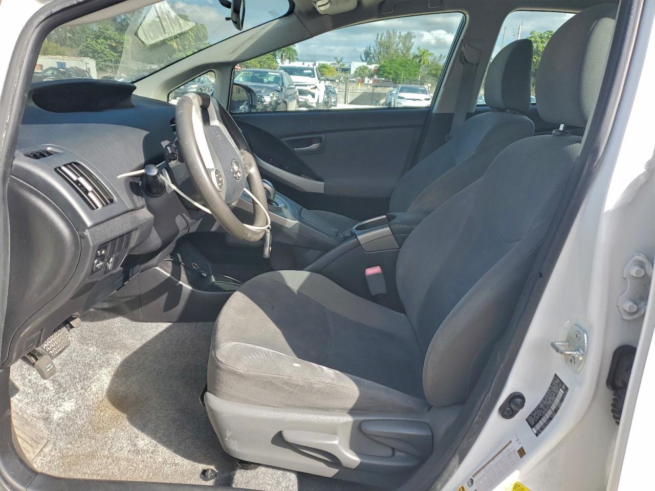 2012 TOYOTA PRIUS