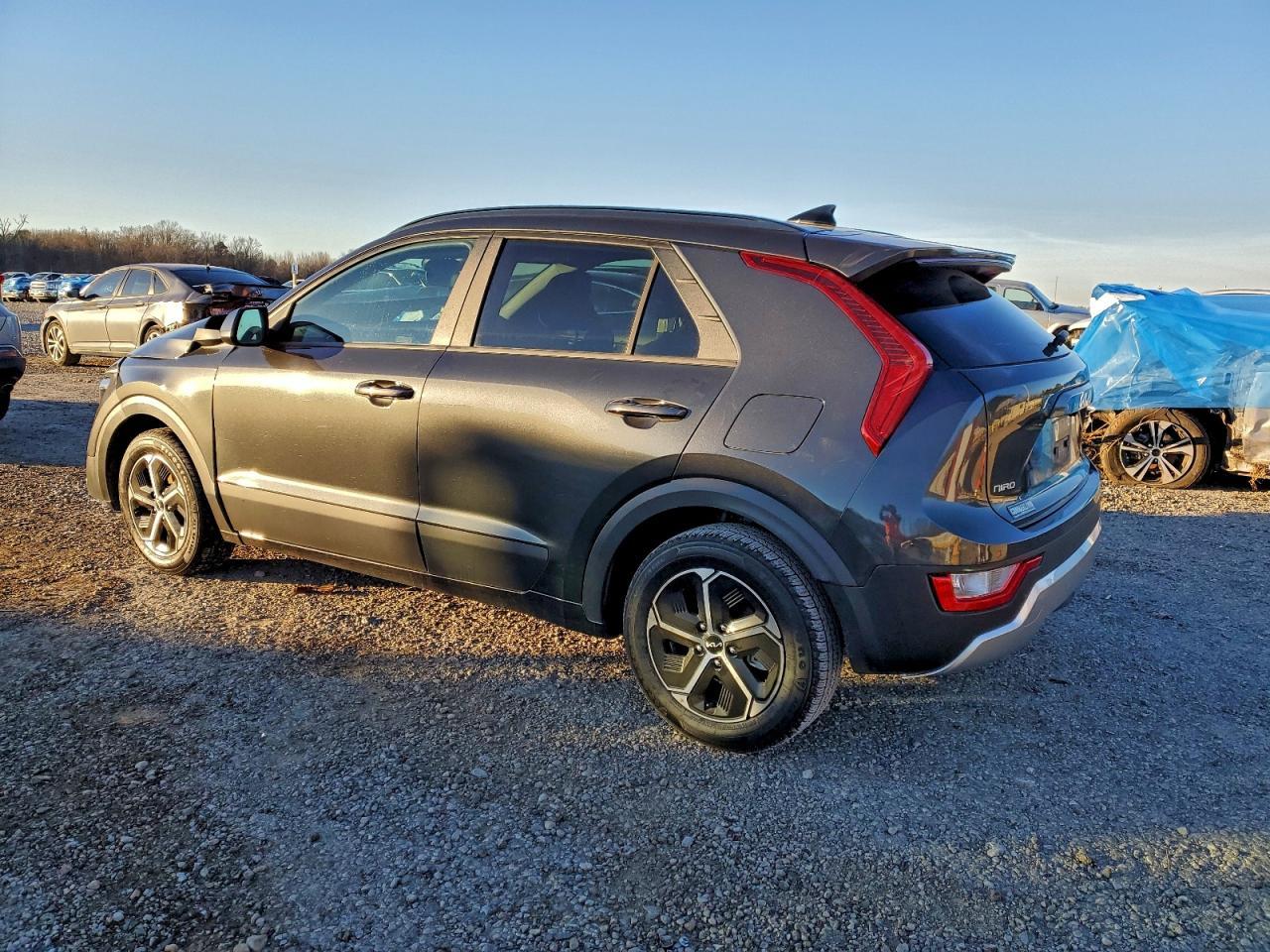 2025 KIA Niro