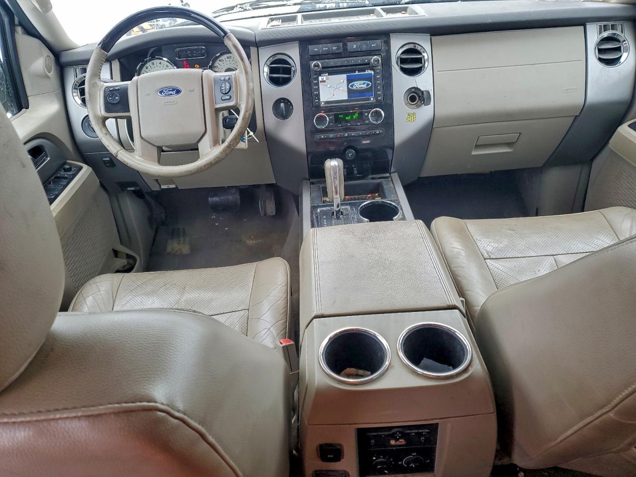 2014 FORD Expedition