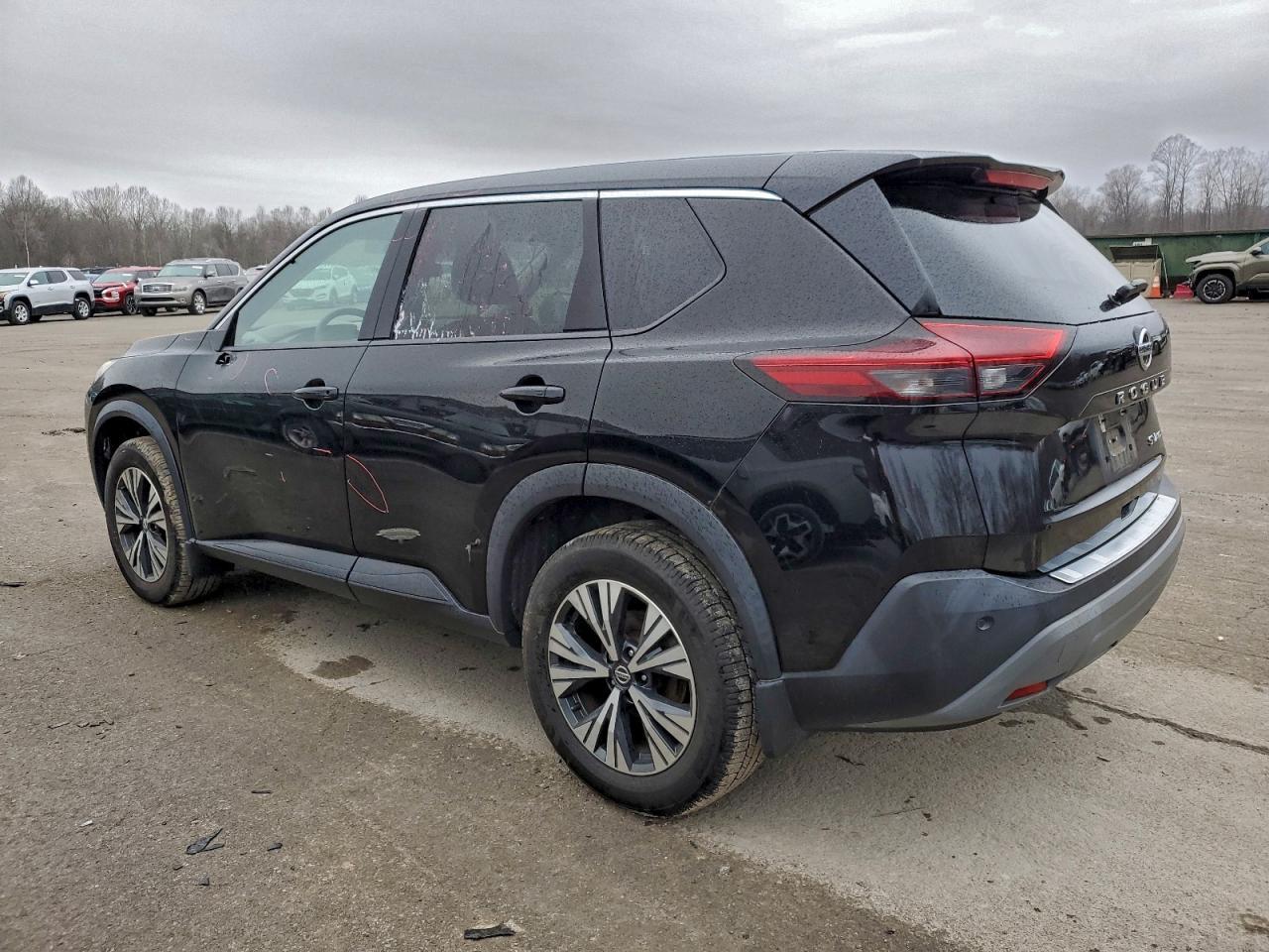 2021 NISSAN ROGUE