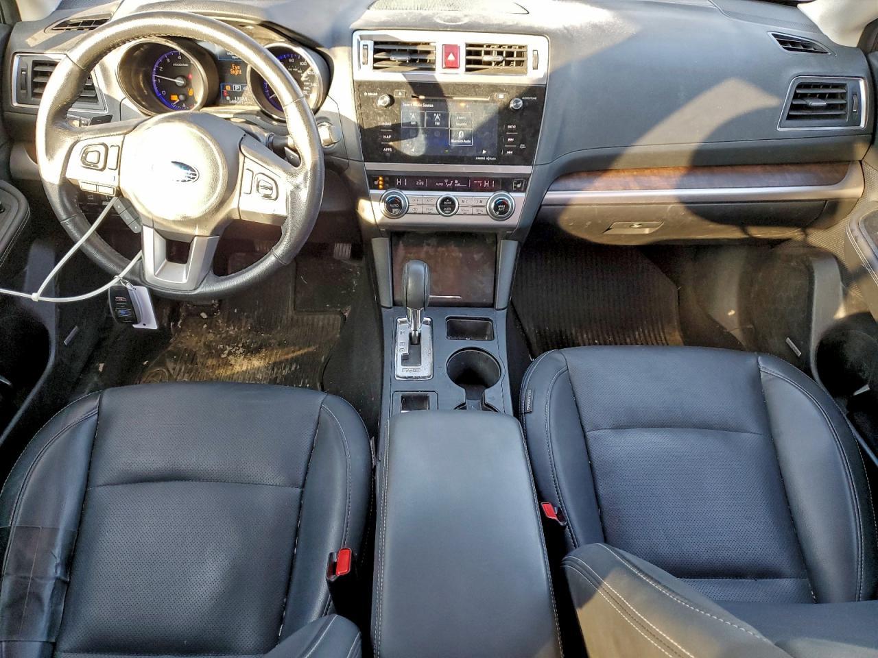 2015 SUBARU Outback
