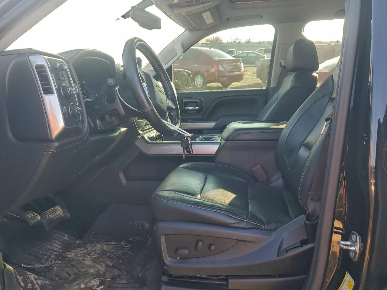 2018 CHEVROLET Silverado