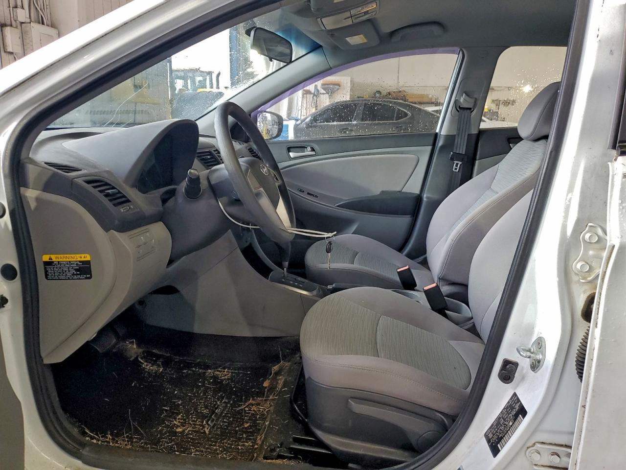 2016 HYUNDAI ACCENT