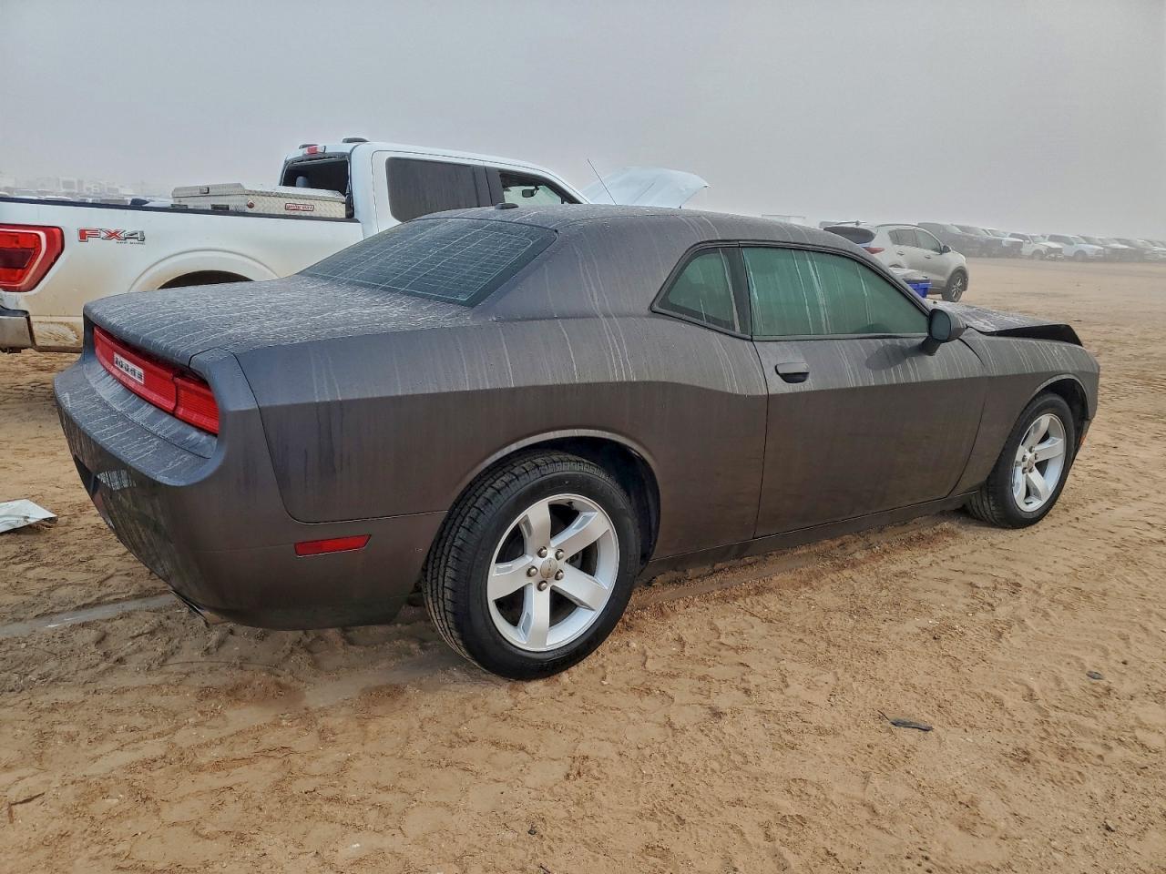 2013 DODGE Challenger