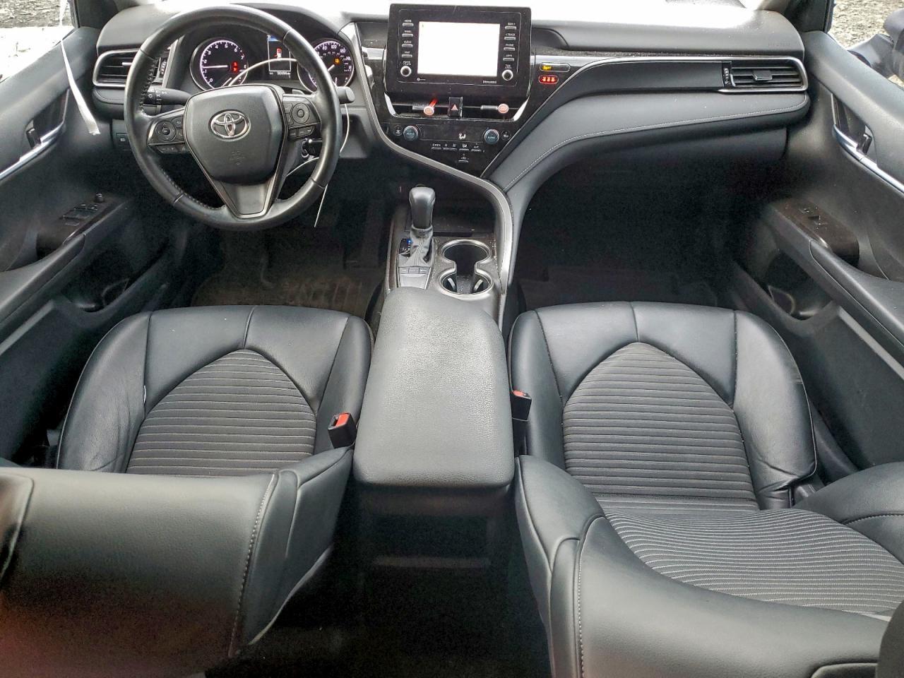 2022 TOYOTA CAMRY