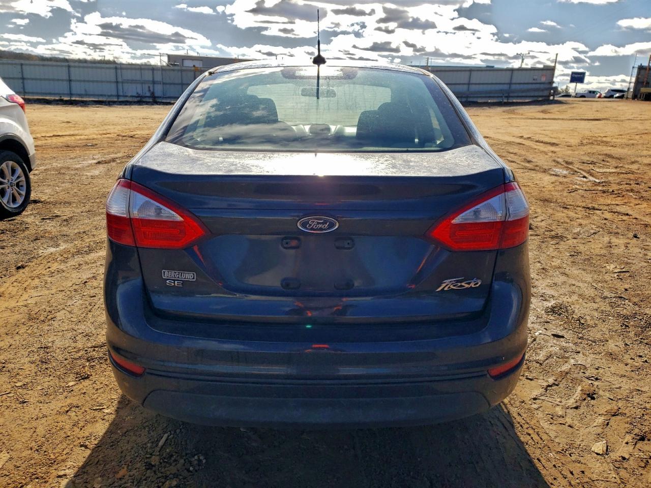 2017 FORD Fiesta