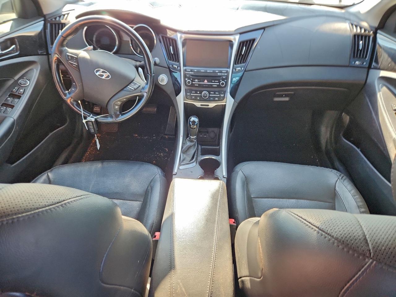 2014 HYUNDAI SONATA