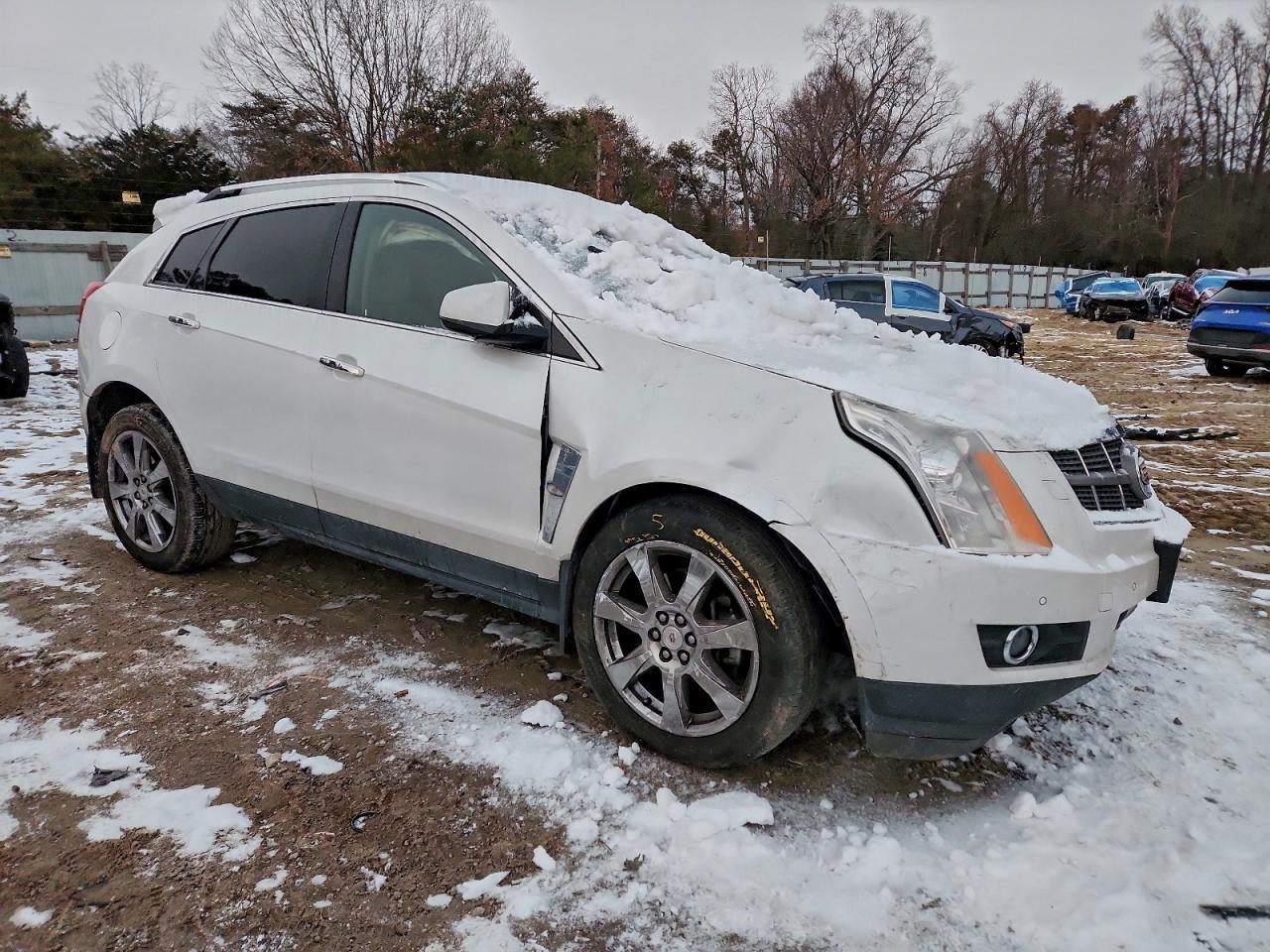 2010 CADILLAC SRX