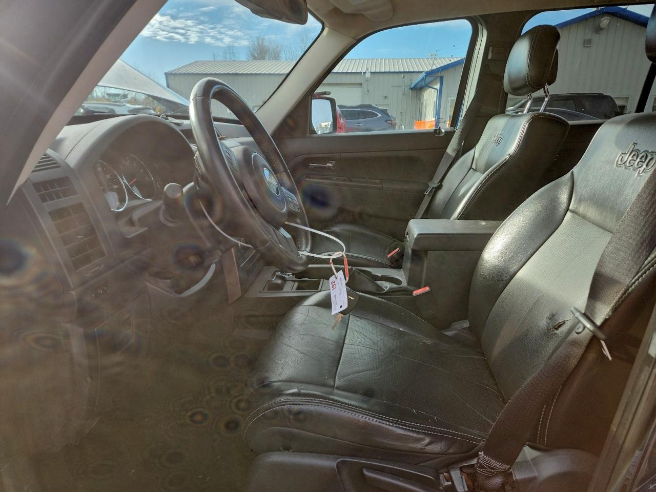 2012 JEEP Liberty