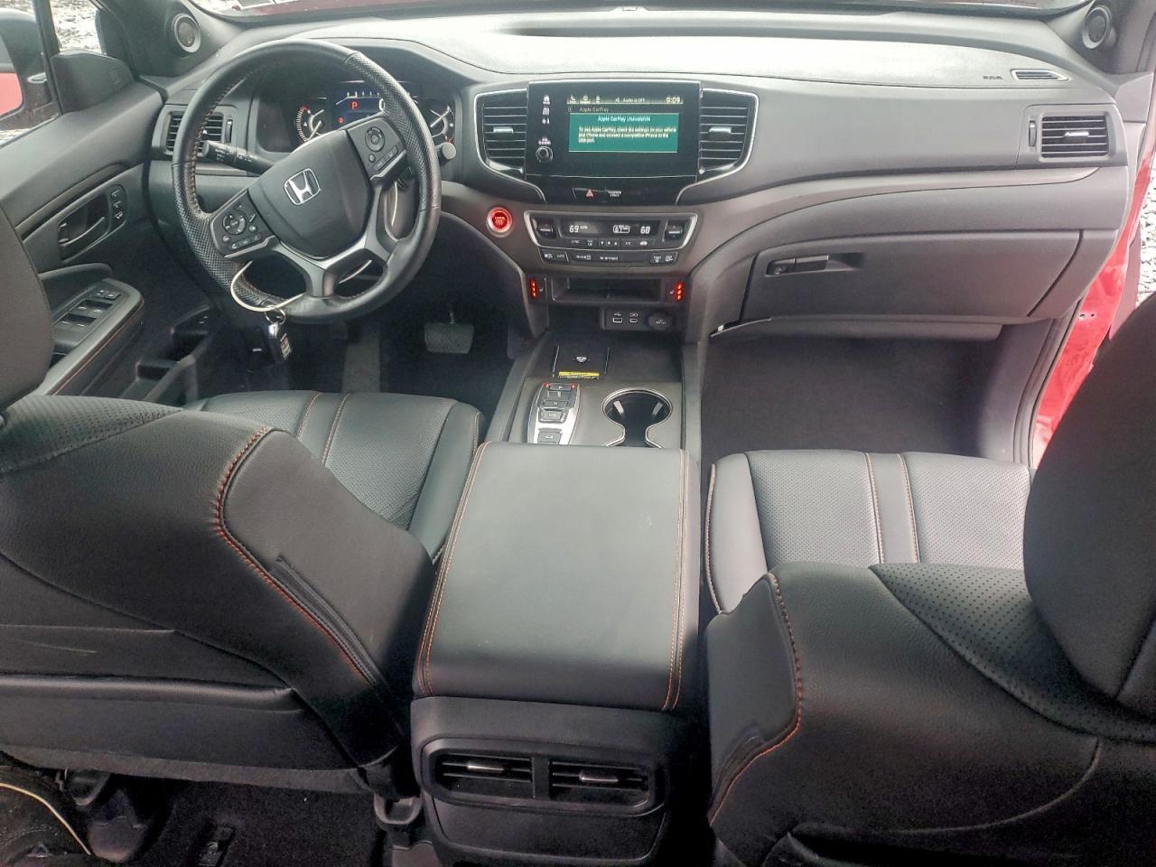 2024 HONDA Passport