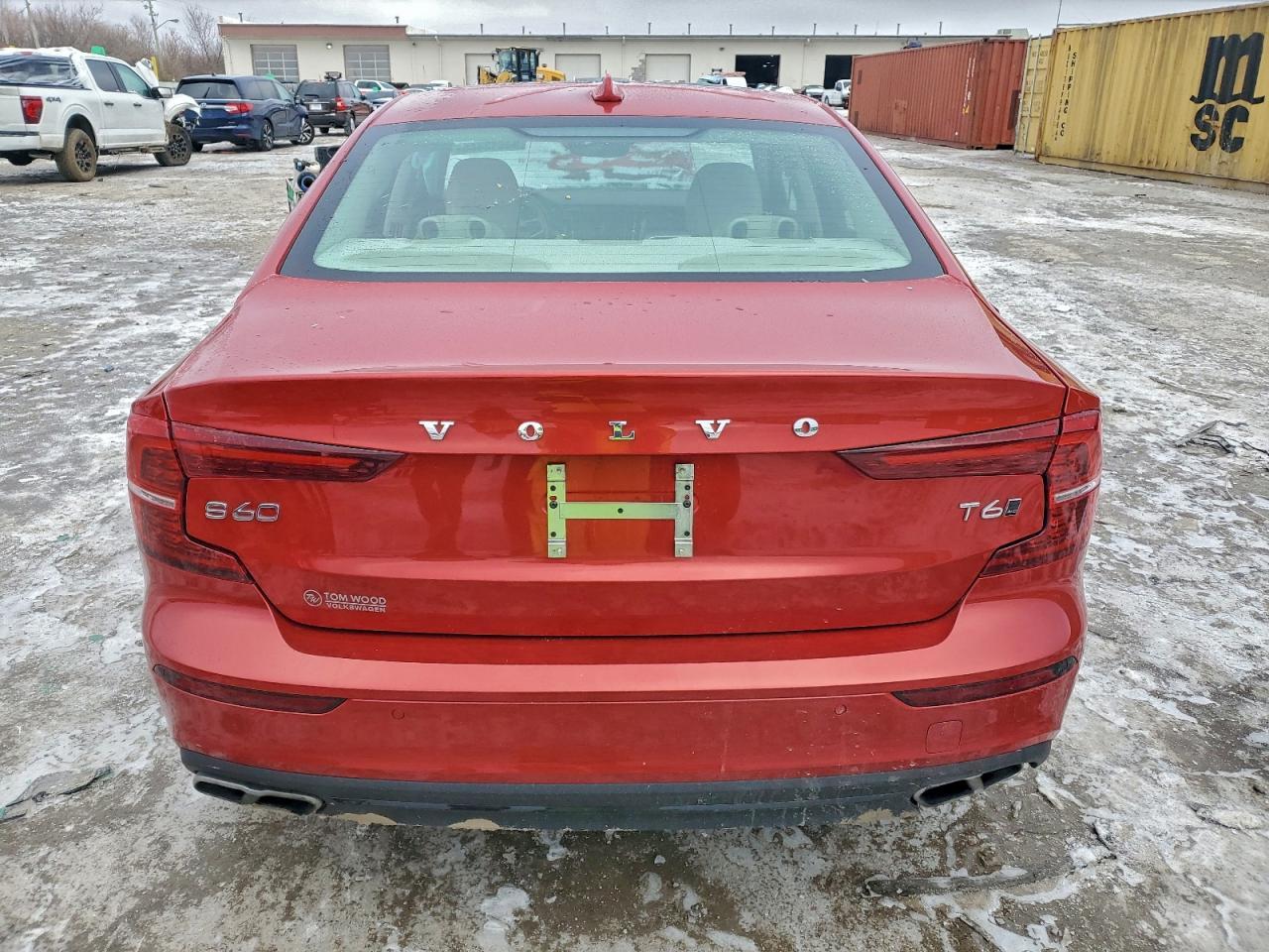 2019 VOLVO S60