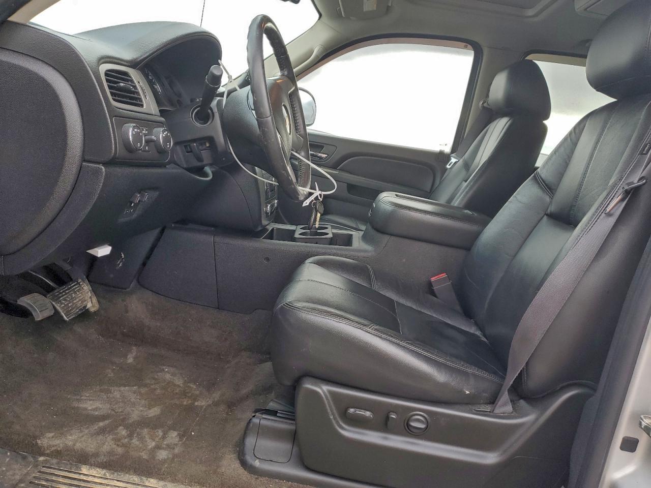 2011 CHEVROLET Avalanche